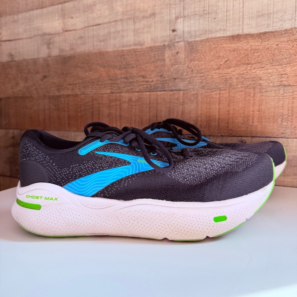 Brooks Men’s Ghost Max Cushion Neutral Running & Walking Shoe